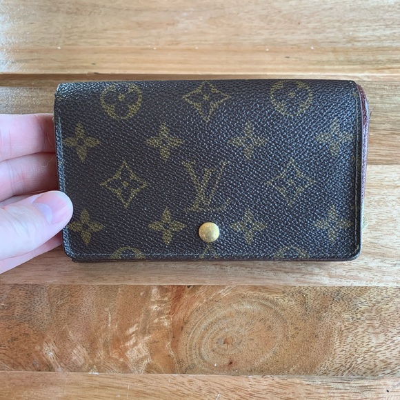Louis Vuitton Handbags - Louis Vuitton Wallet